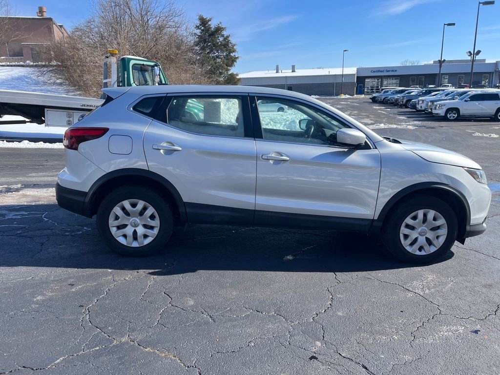 Used 2019 Nissan Rogue Sport S image 7