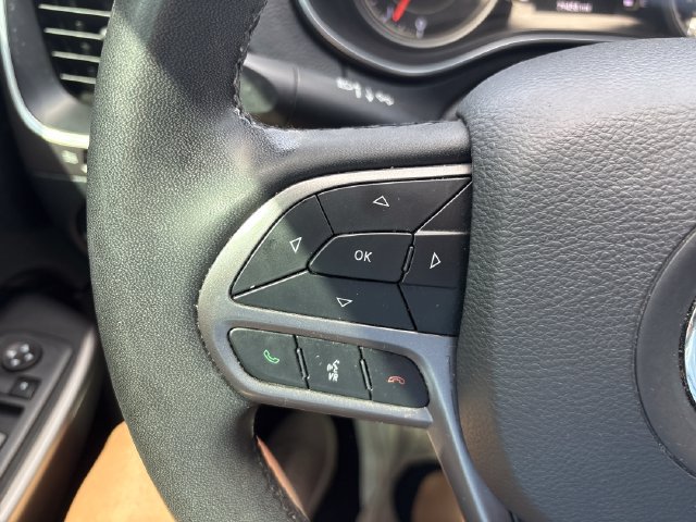 Used 2021 Jeep Cherokee Latitude Plus w/ Sun & Sound Group AWD/4WD image 10