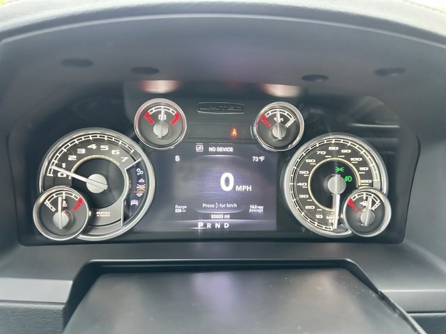 Used 2016 RAM 3500 Laramie Longhorn image 17