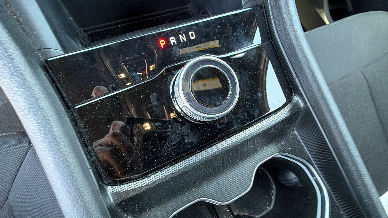 Certified 2025 Jeep Grand Cherokee Laredo image 30