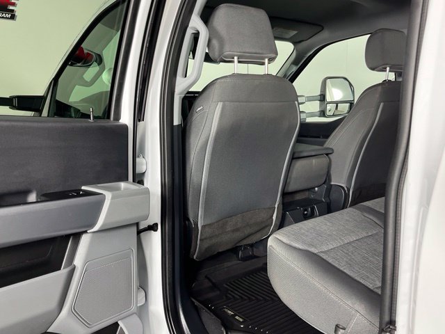 Used 2023 Ford F250 XL w/ STX Appearance Package AWD/4WD image 23