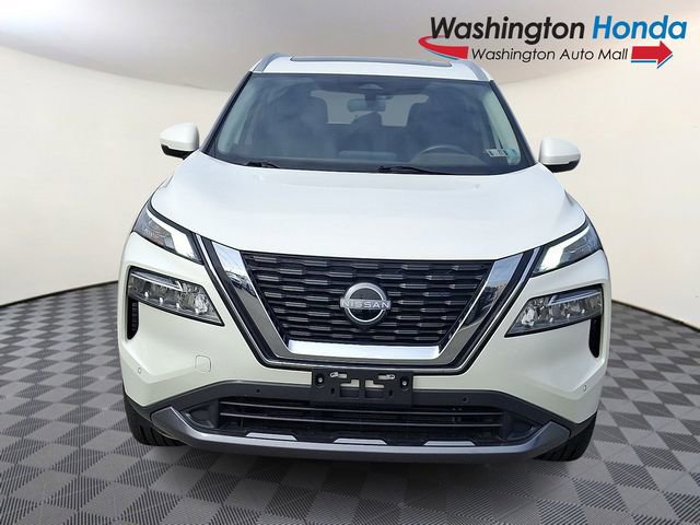 Used 2023 Nissan Rogue SL w/ SL Premium Package image 2