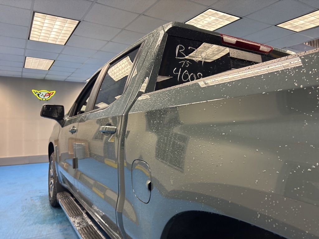 New 2026 Chevrolet Silverado 1500 LT image 17