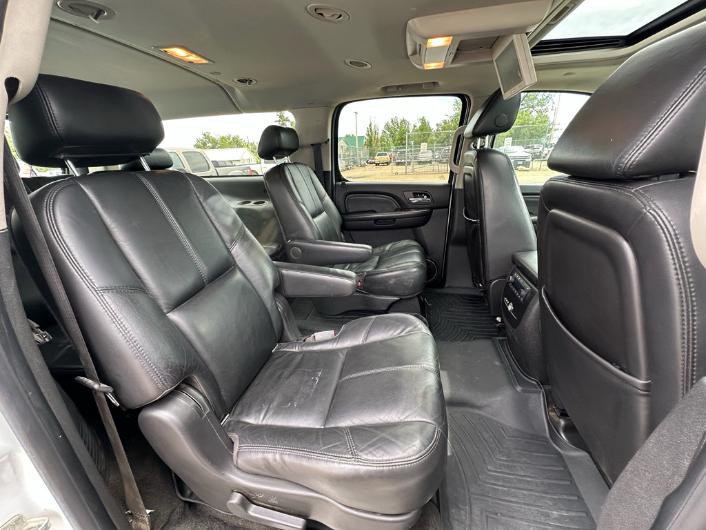 Used 2007 GMC Yukon XL Denali AWD/4WD image 24
