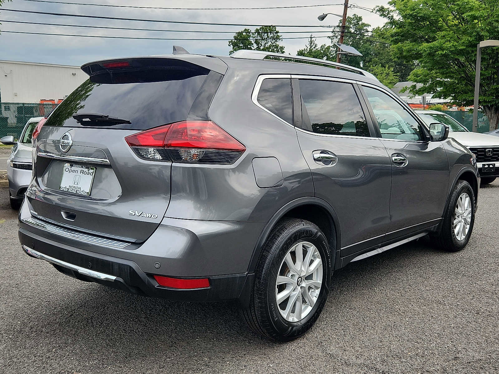 Used 2020 Nissan Rogue SV AWD/4WD image 6