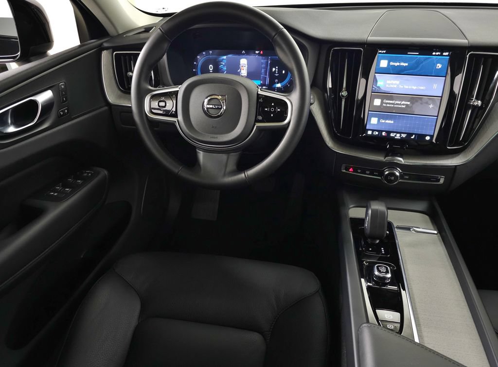 Certified 2025 Volvo XC60 B5 Plus AWD/4WD image 22