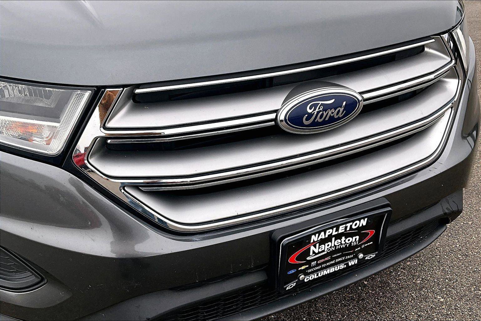 Used 2015 Ford Edge SE image 27