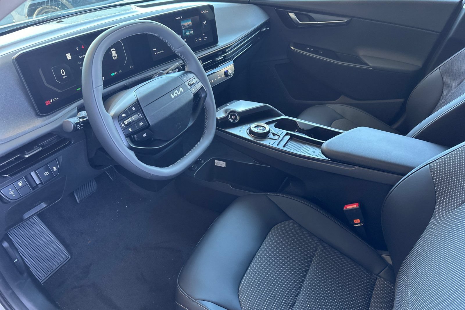 New 2026 Kia EV6 Light RWD image 10