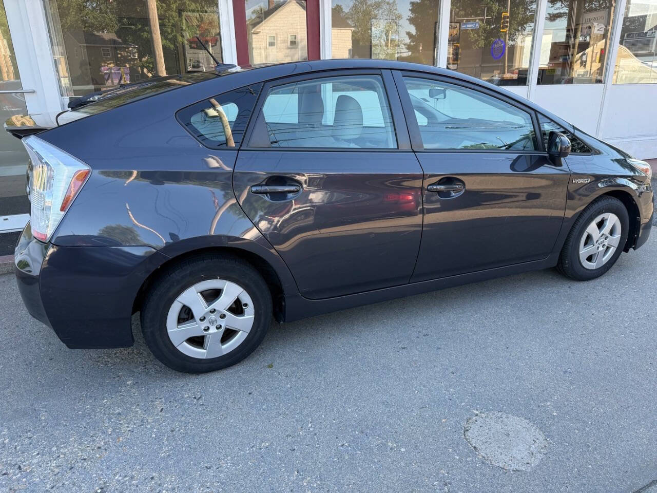 Used 2010 Toyota Prius FWD image 35