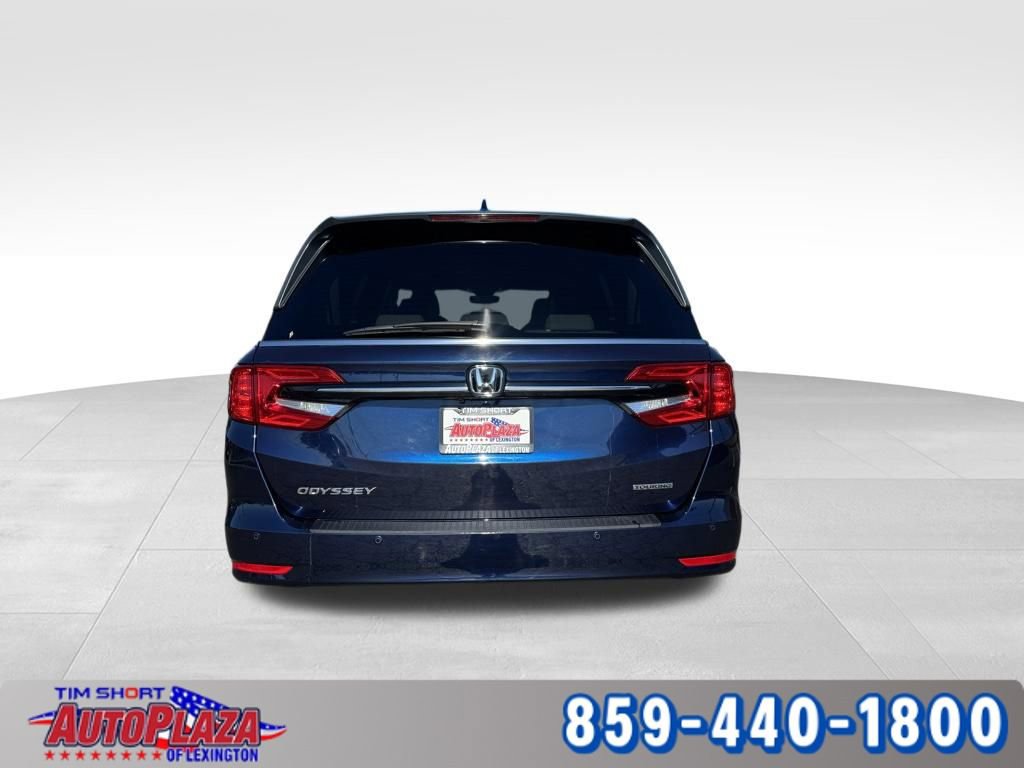 Used 2024 Honda Odyssey Touring image 4