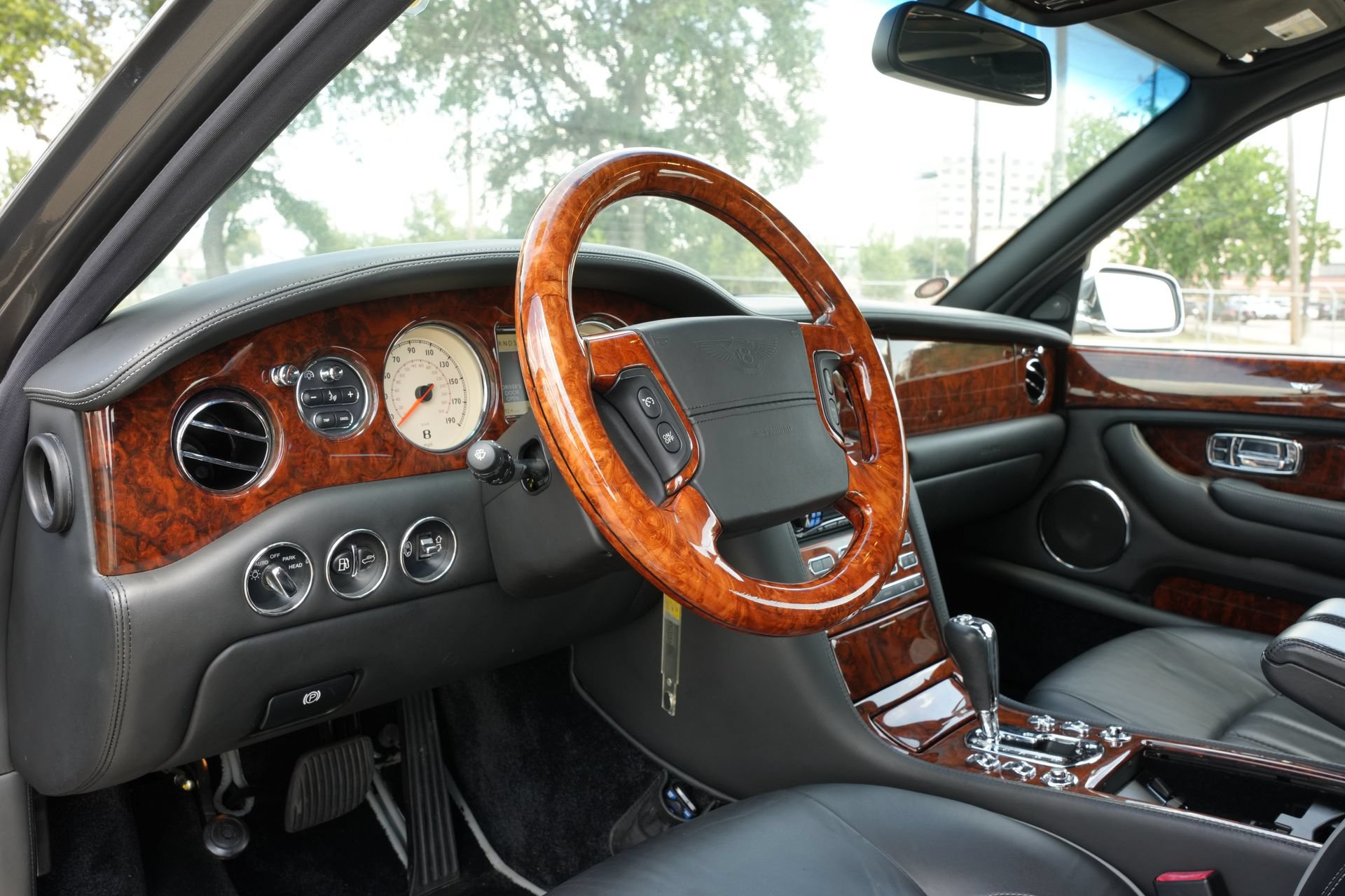 Used 2007 Bentley Arnage R RWD image 15