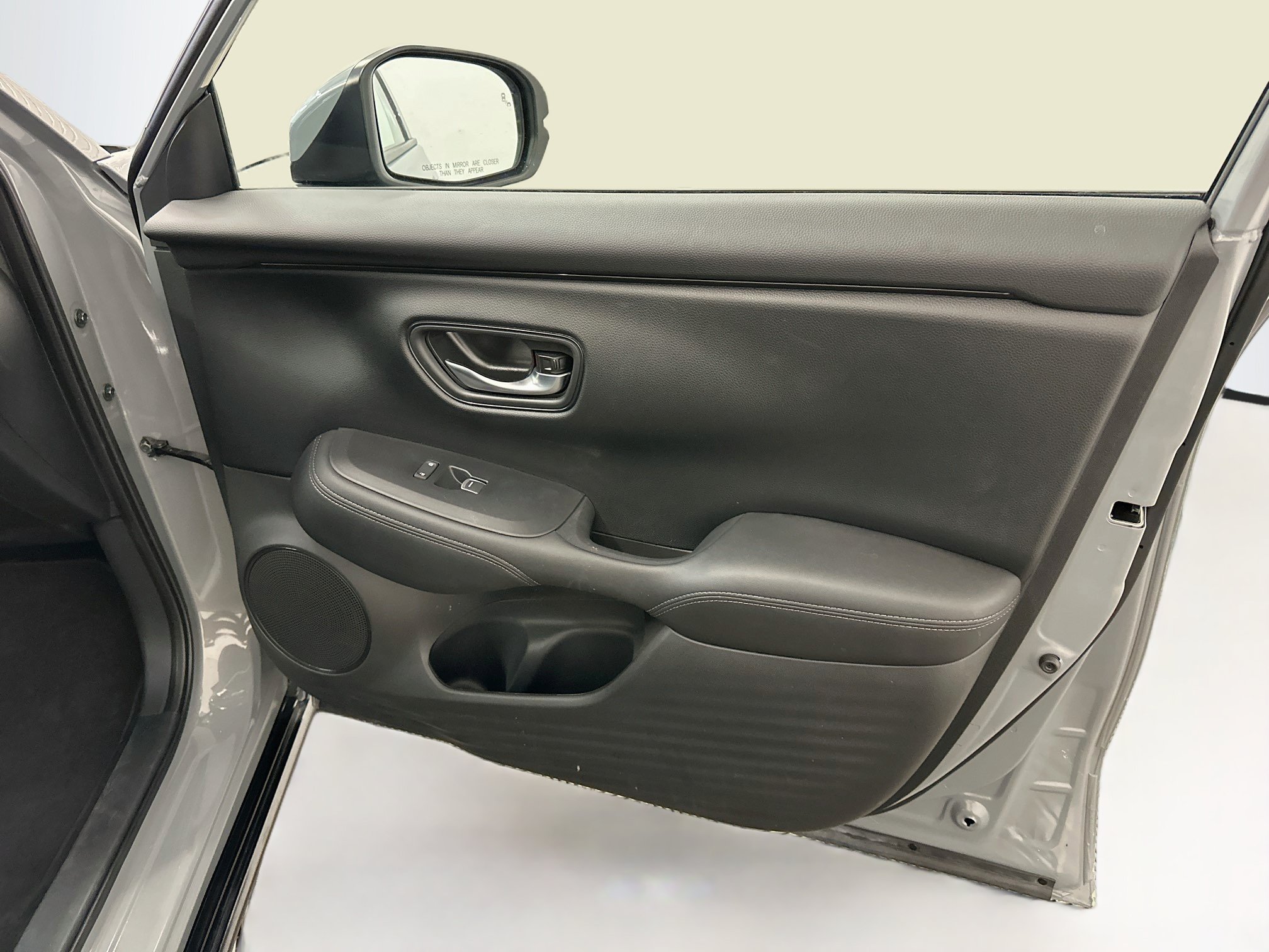Used 2026 Honda HR-V EX-L image 33
