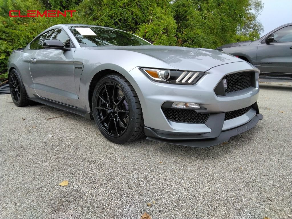 Used 2020 Ford Mustang Shelby GT350 w/ Technology Package image 3