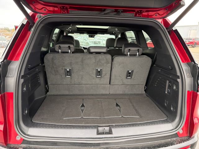 Used 2024 GMC Acadia Denali w/ Super Cruise Package image 27