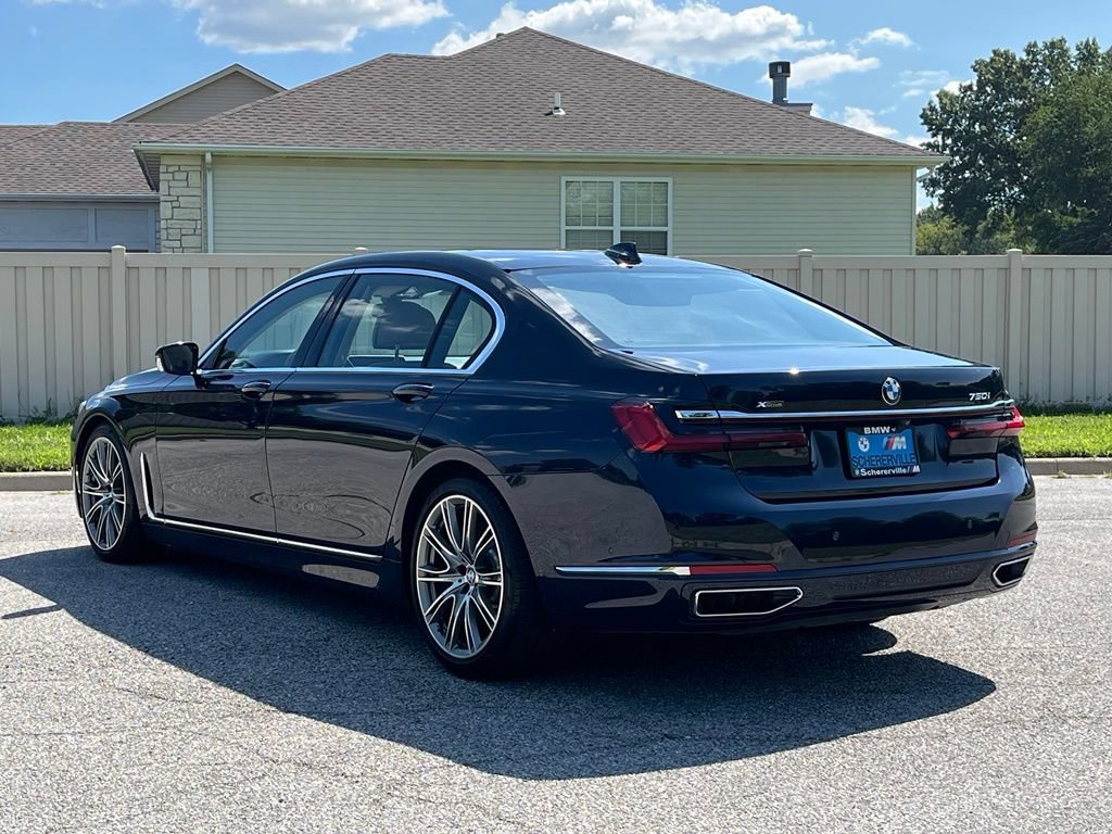 Used 2020 BMW 750i xDrive w/ Executive Package AWD/4WD image 5