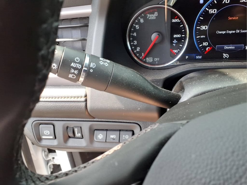 Used 2023 GMC Acadia AT4 w/ Technology Package AWD/4WD image 18
