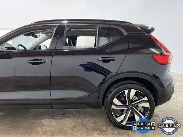 Used 2025 Volvo XC40 B5 Plus image 93