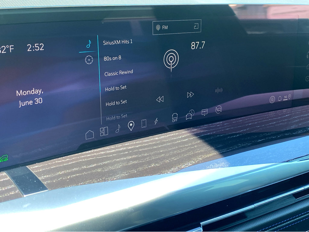 New 2026 Cadillac Escalade IQ Luxury 1 image 9