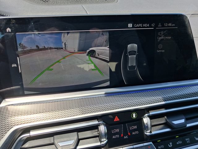 Used 2022 BMW X6 xDrive40i w/ M Sport Package AWD/4WD image 18