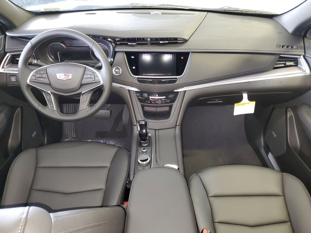 New 2026 Cadillac XT5 Luxury AWD/4WD image 13