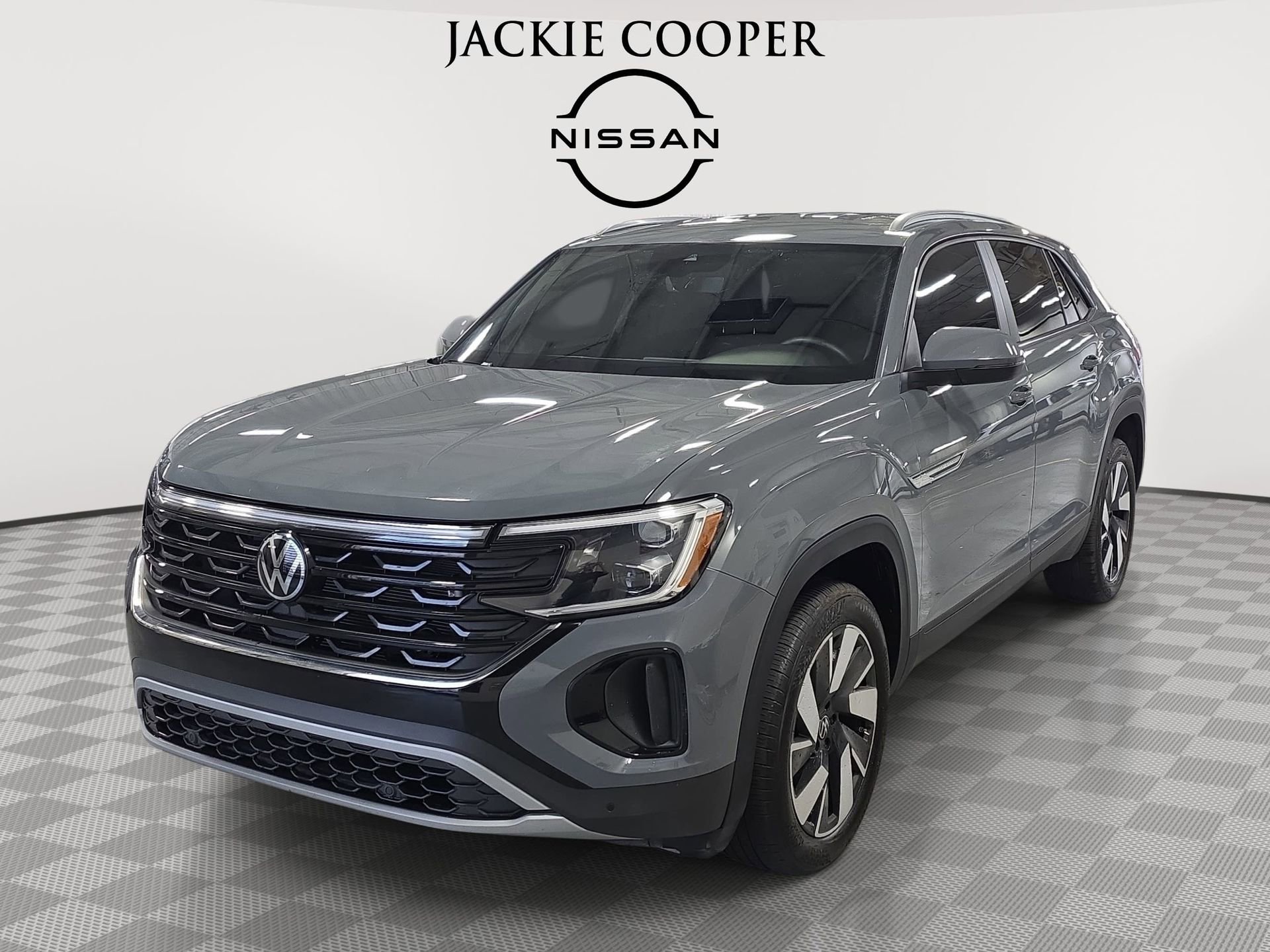 Used 2025 Volkswagen Atlas Cross Sport SE video 1