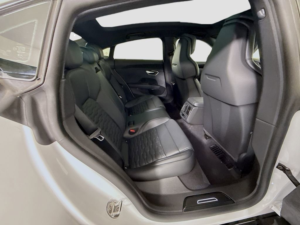 New 2026 Audi S e-tron GT Premium Plus image 24