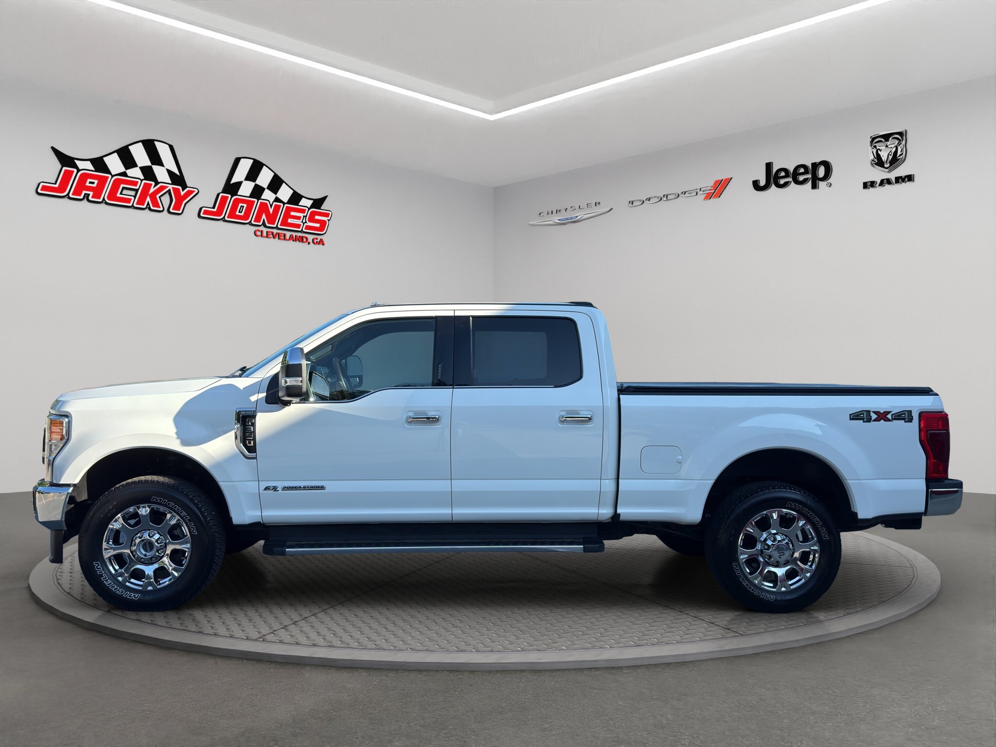 Used 2022 Ford F350 King Ranch w/ Chrome Package AWD/4WD image 2