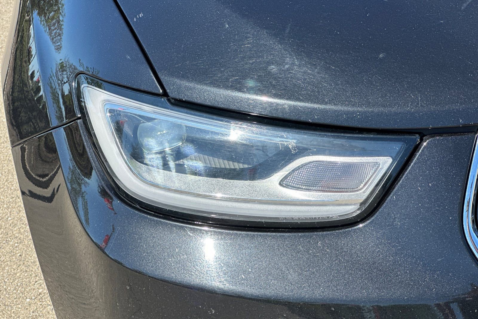 Used 2023 Chrysler Pacifica Touring-L image 45