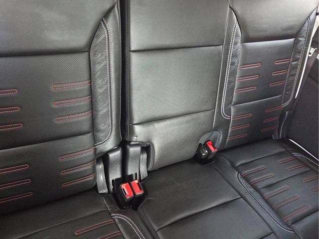 Certified 2026 GMC Yukon AT4 Ultimate w/ LPO, Floor Liner Package AWD/4WD image 19