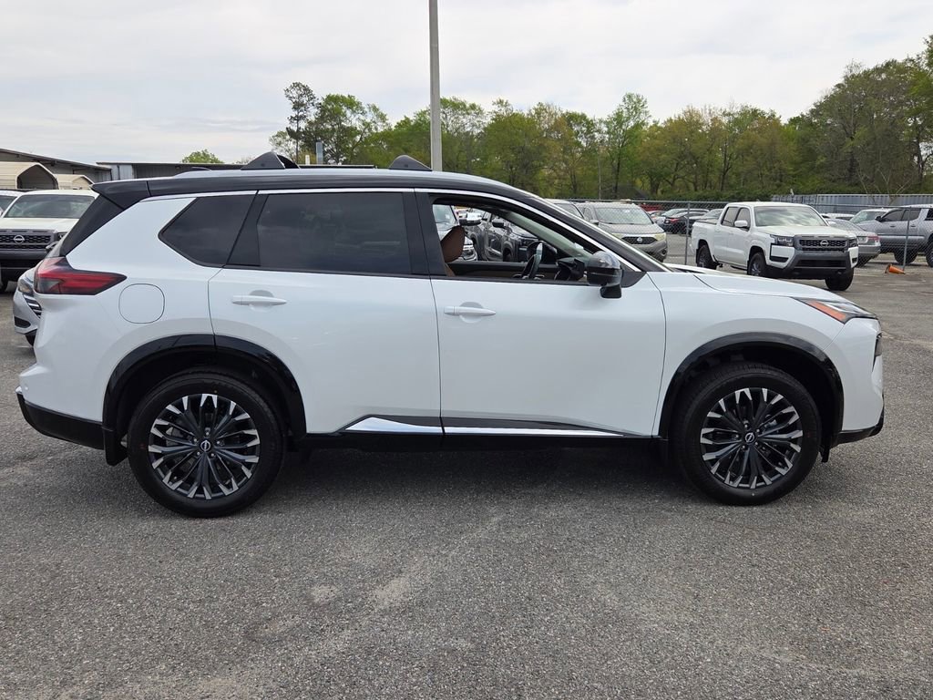 New 2026 Nissan Rogue Platinum image 11