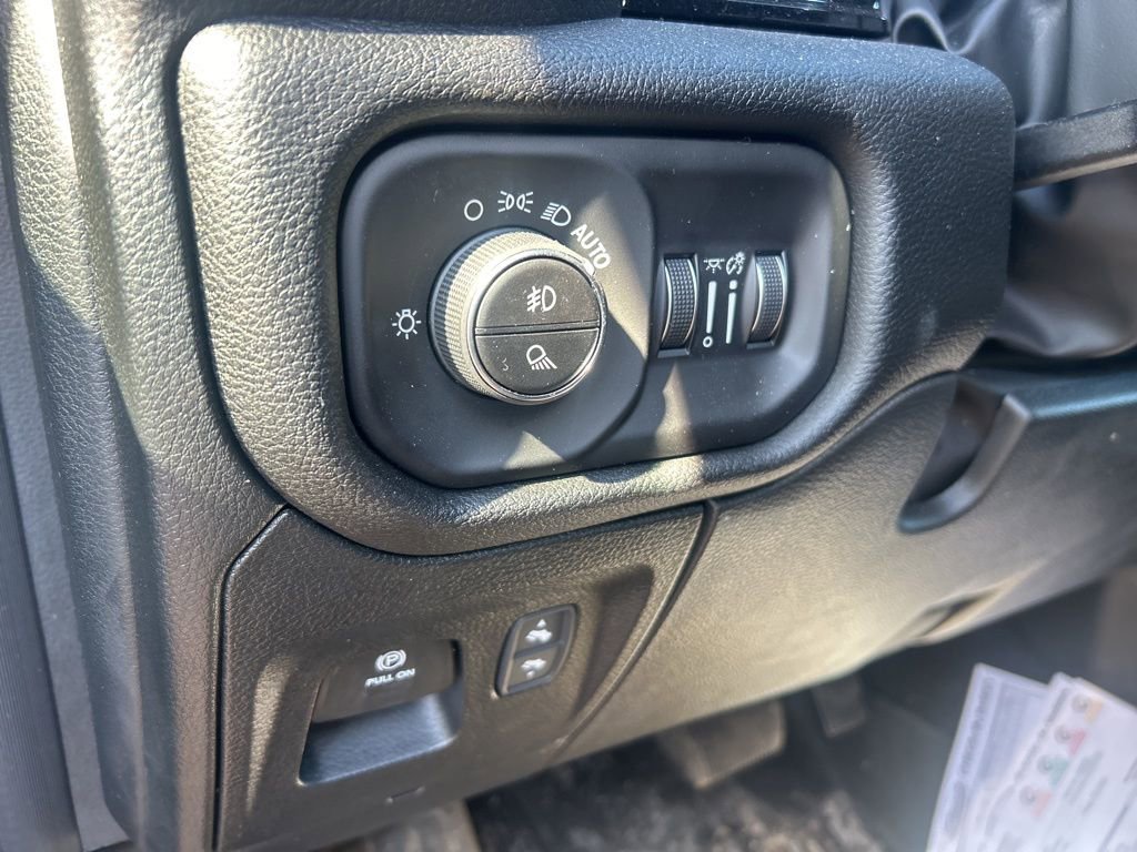 Used 2026 RAM 1500 Laramie w/ Night Edition image 18