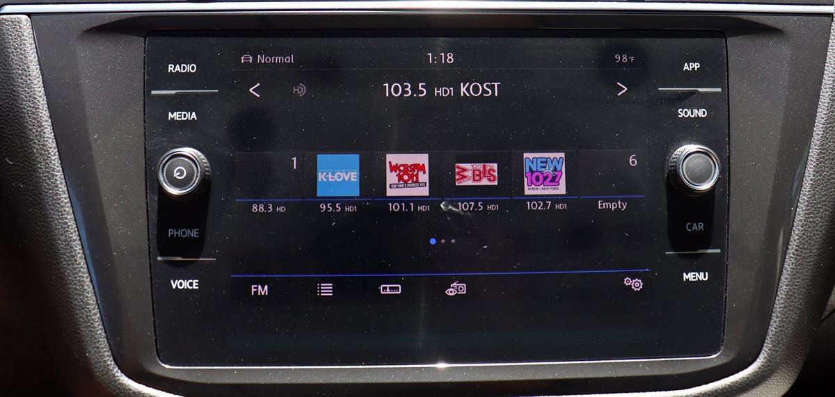 Used 2019 Volkswagen Tiguan SE w/ Panoramic Sunroof Package AWD/4WD image 46