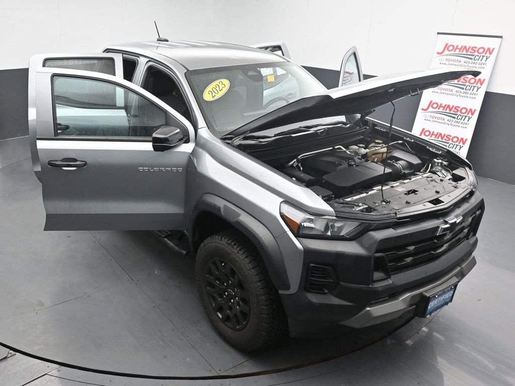 Used 2023 Chevrolet Colorado Trail Boss w/ Technology Package image 37