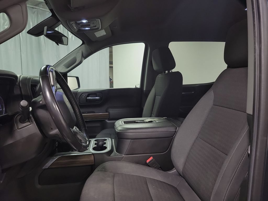 Used 2022 Chevrolet Silverado 1500 LT Trail Boss w/ Convenience Package II AWD/4WD image 17