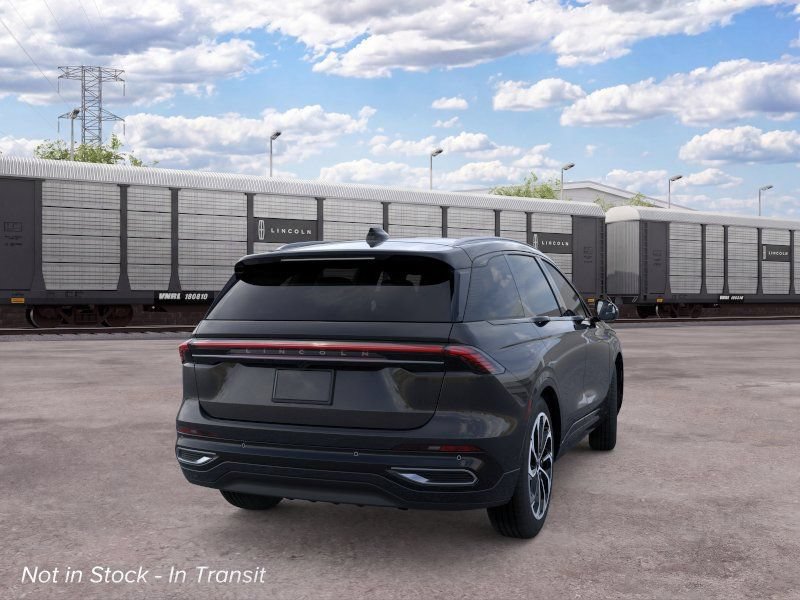 New 2026 Lincoln Nautilus Reserve AWD/4WD image 8