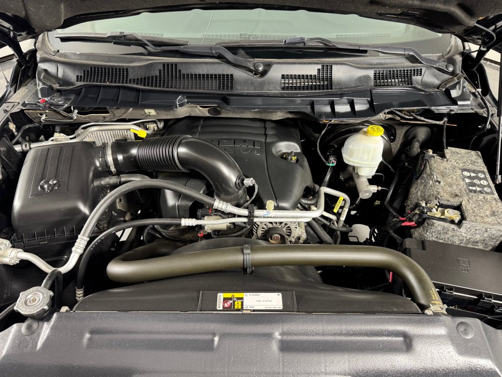 Used 2014 RAM 1500 Express RWD image 21