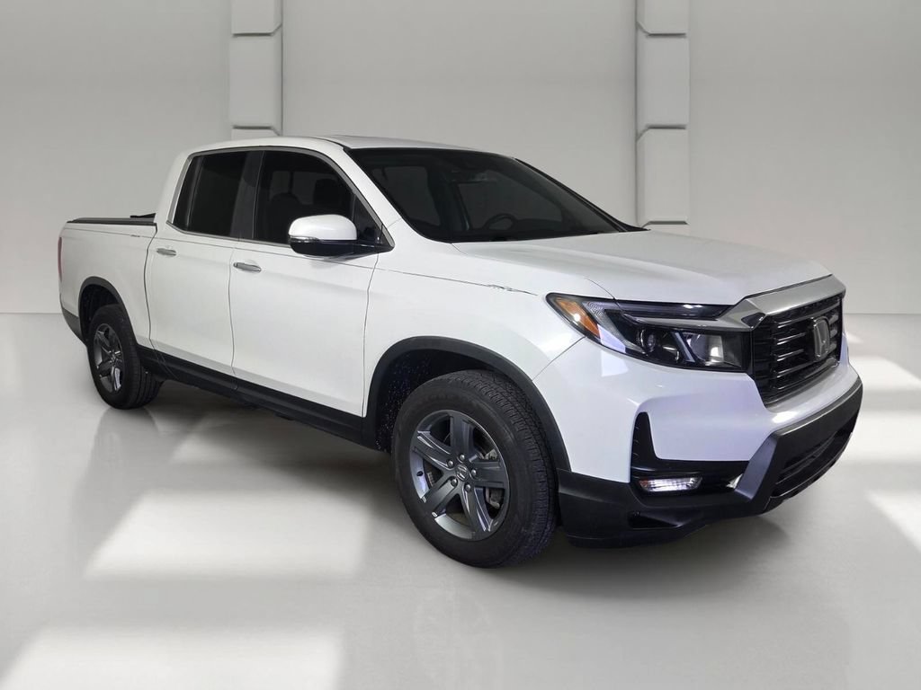 Used 2023 Honda Ridgeline RTL-E image 2