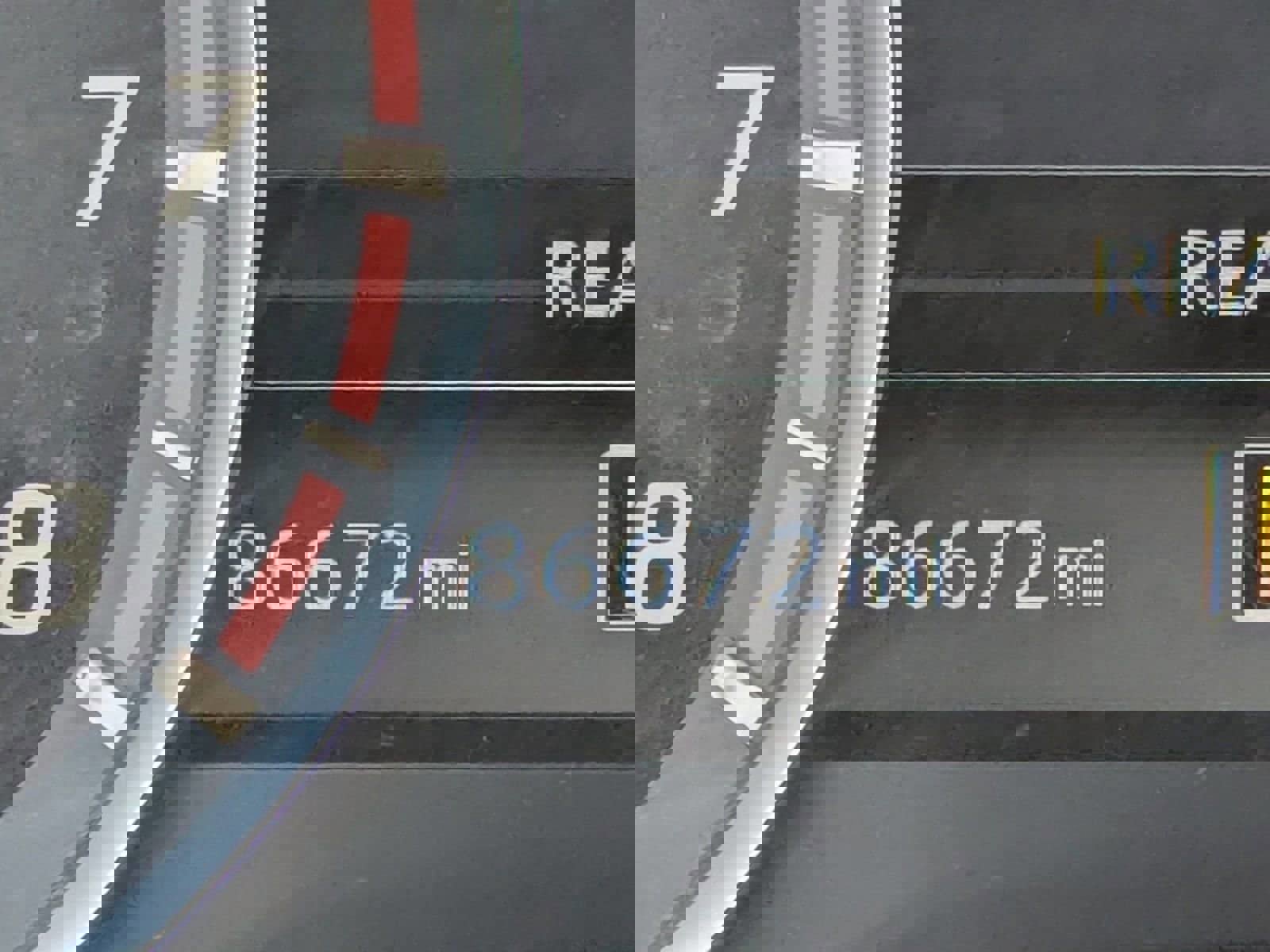 Used 2024 Nissan Titan SV image 34