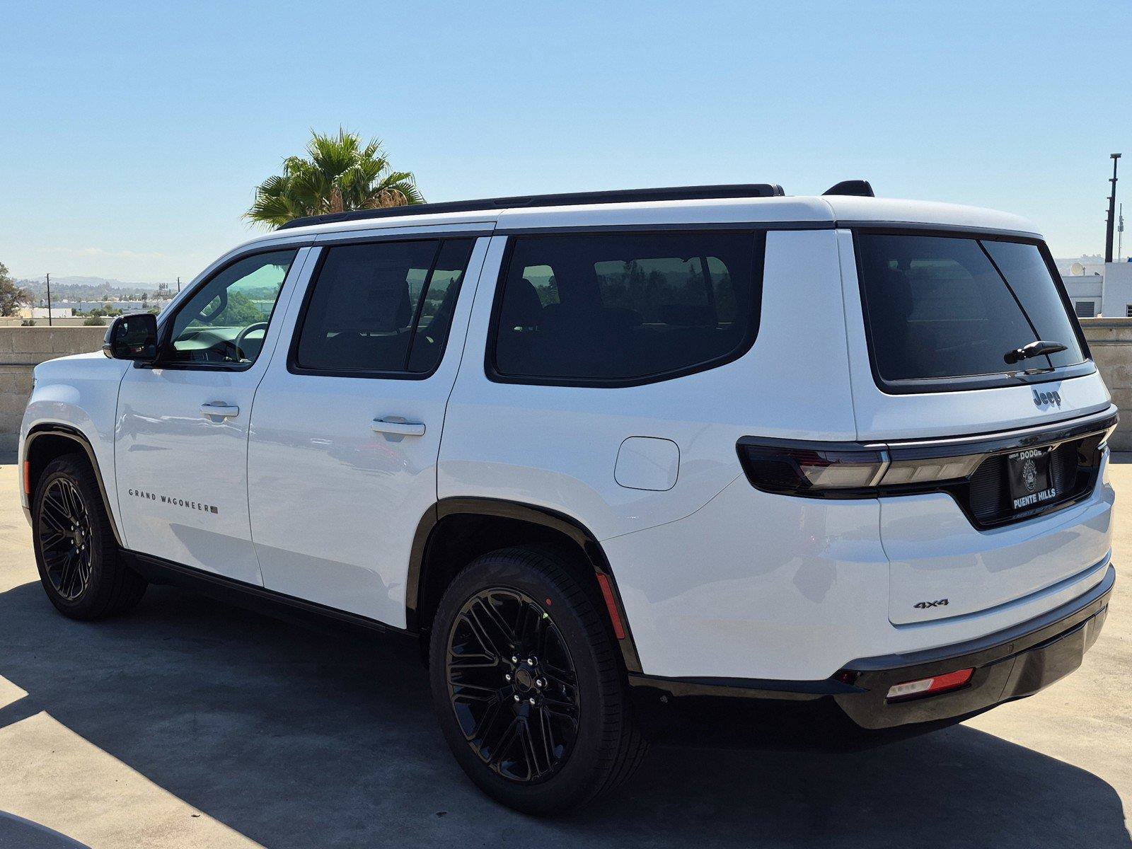 New 2026 Jeep Grand Wagoneer Limited AWD/4WD image 4