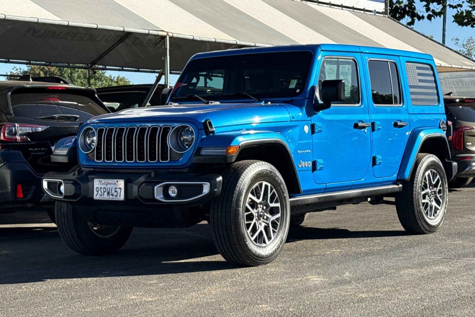 Used 2024 Jeep Wrangler Unlimited Sahara AWD/4WD image 8