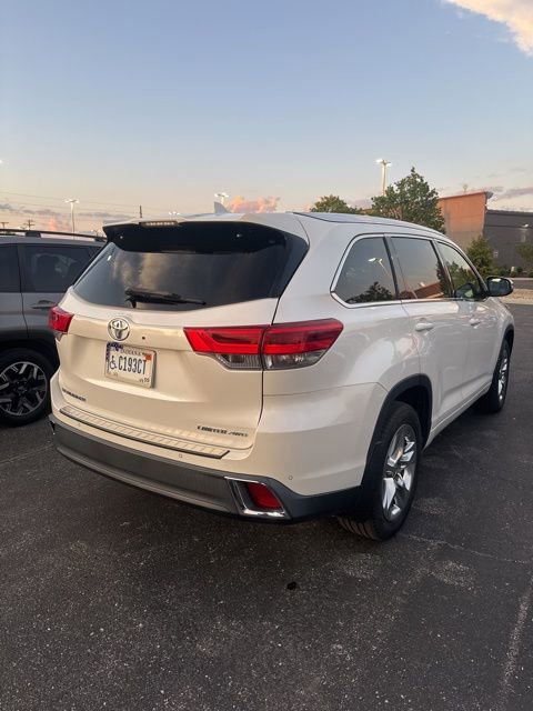 Used 2018 Toyota Highlander Limited image 4