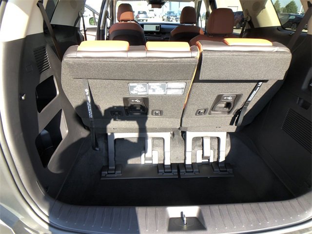 New 2026 Kia Carnival SX w/ SX Dark Edition Package image 25