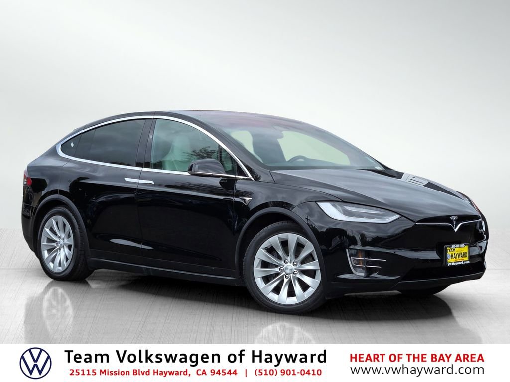 Used 2018 Tesla Model X 100D AWD/4WD image 1