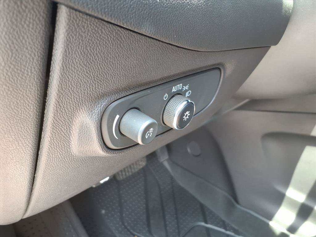 Used 2023 Chevrolet Equinox LT AWD/4WD image 22
