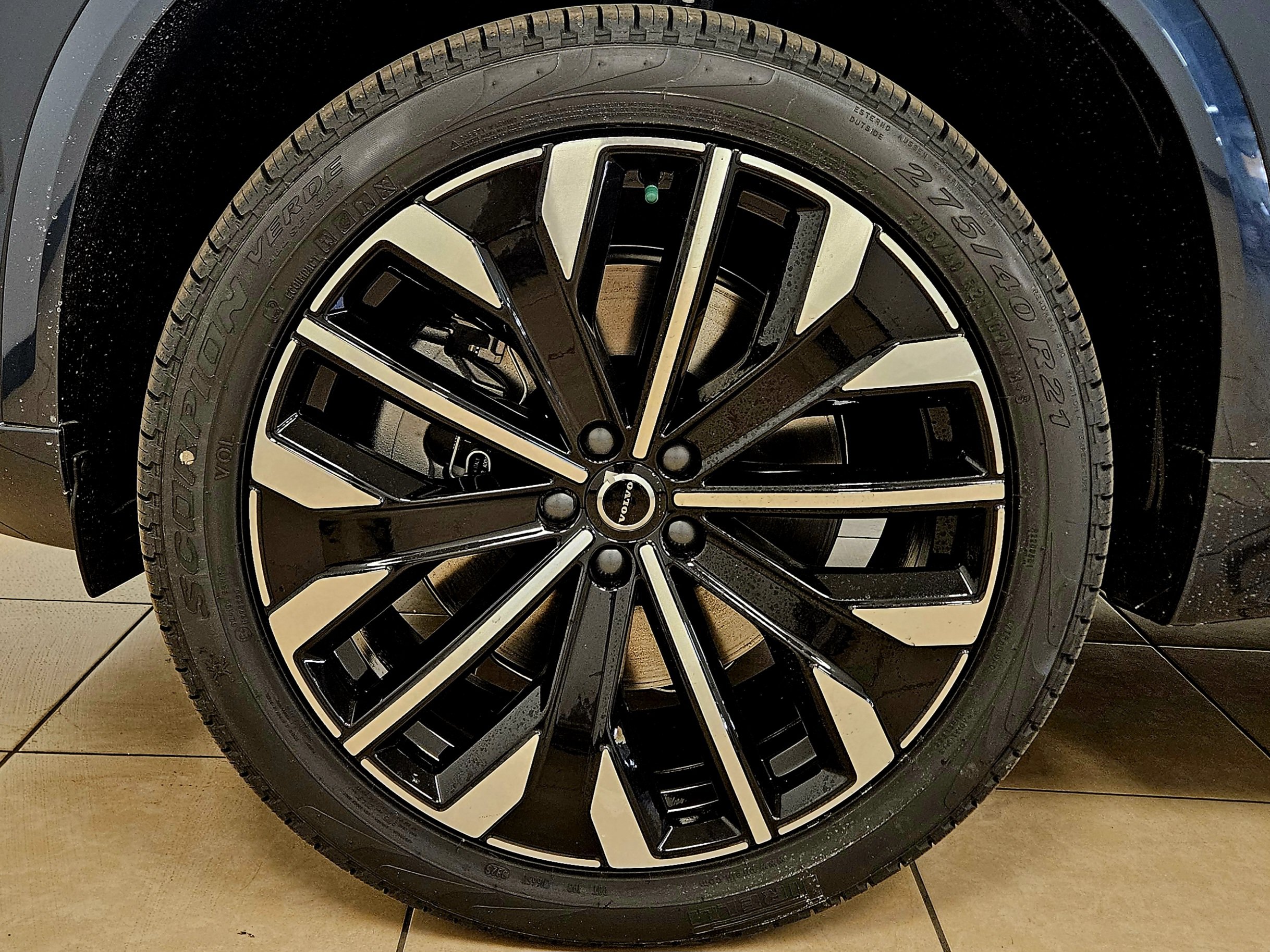 New 2026 Volvo XC90 T8 Ultra w/ Protection Package Premier AWD/4WD image 49