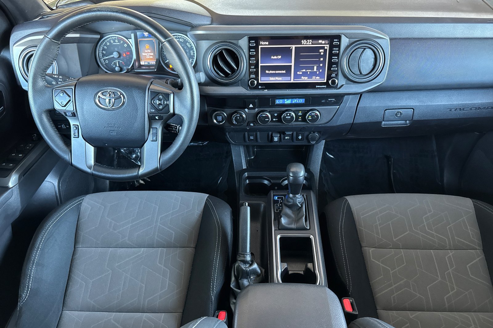 Certified 2023 Toyota Tacoma TRD Off-Road AWD/4WD image 17