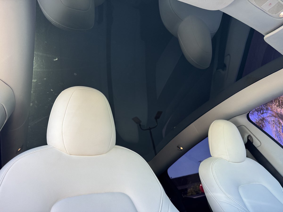 Used 2021 Tesla Model Y Long Range AWD/4WD image 17