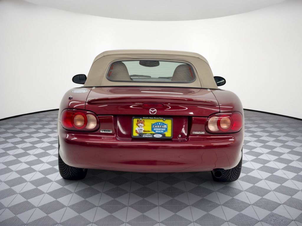 Used 2003 MAZDA MX-5 Miata LS RWD image 11