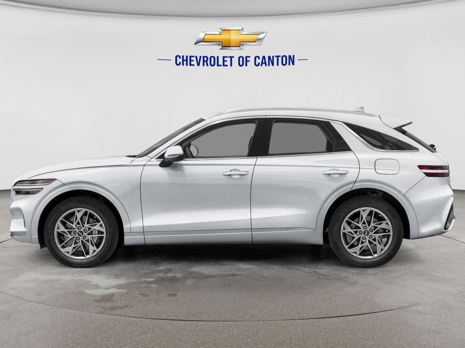 Used 2025 Genesis GV70 2.5T w/ Select Package AWD/4WD image 3