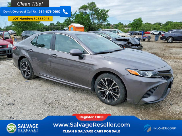 Used 2020 Toyota Camry SE FWD image 5